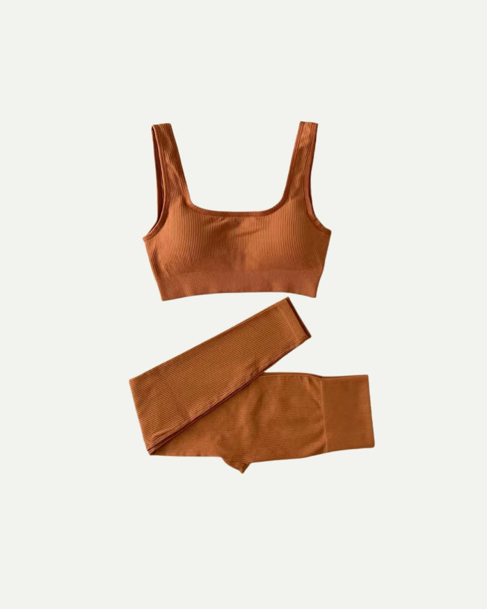 Conjunto acanalado: leggings + top